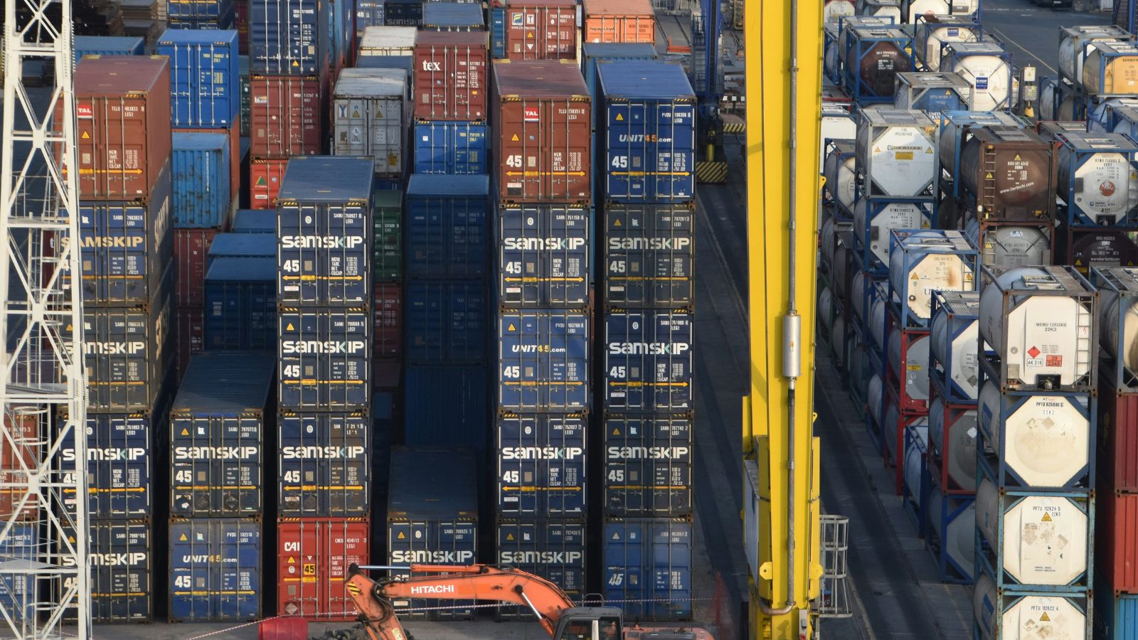 Navegar entre aranceles e incertidumbre económica: Tres formas en que un ERP moderno puede promover la agilidad empresarial en tiempos impredecibles  