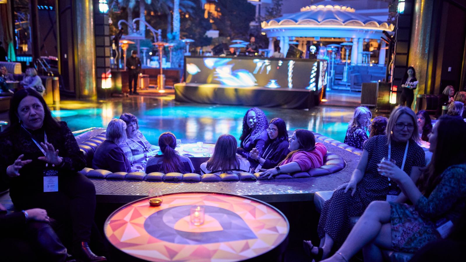 Almuerzo «Mujeres en la tecnología» + Sala de networking en Acumatica Summit